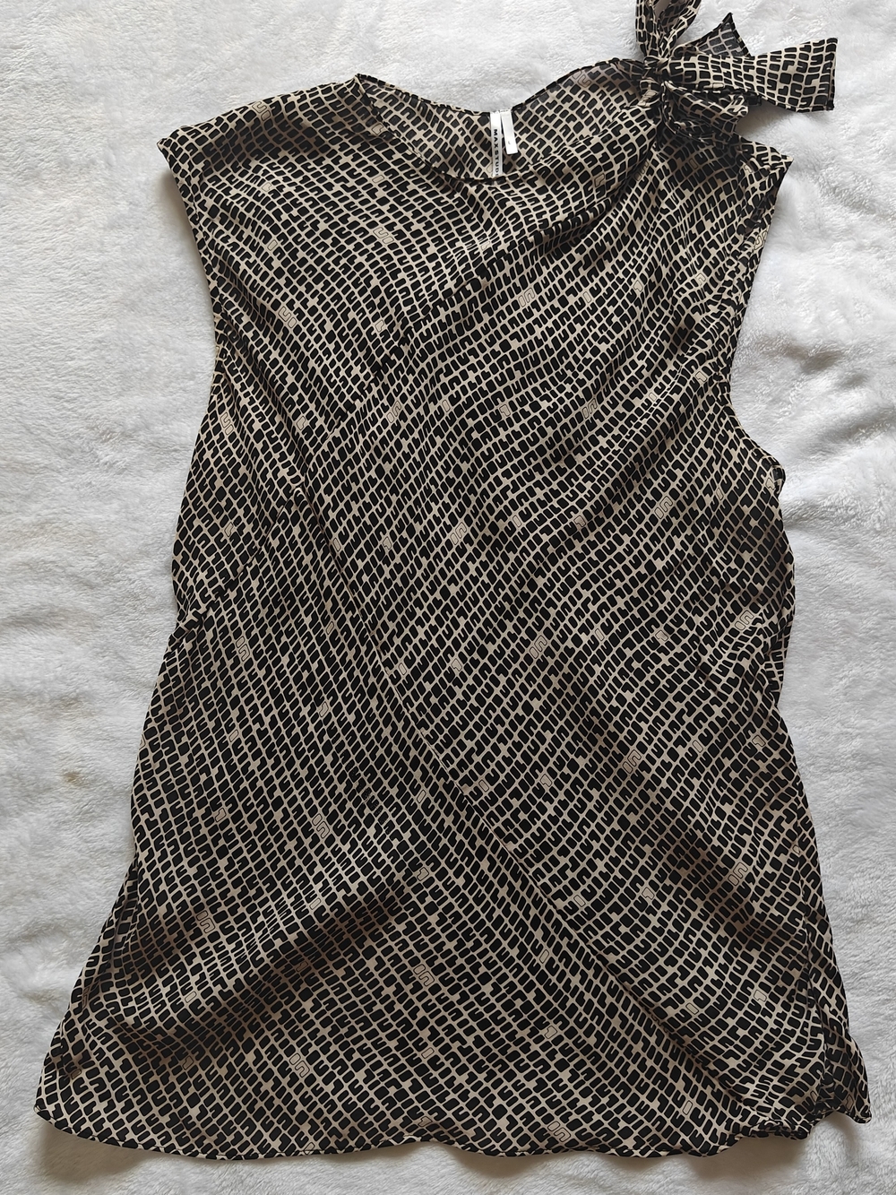 Max Studio Black Beige Geometric Silk Bow Sleeveless Blouse Size L
